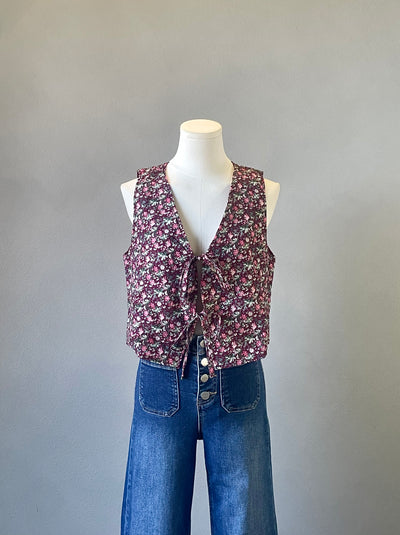 Dainty Floral Vest