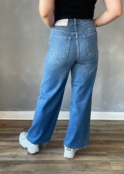 Griffin Wide Leg Jean*